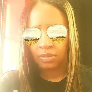 Meet your Posher, Tabitha